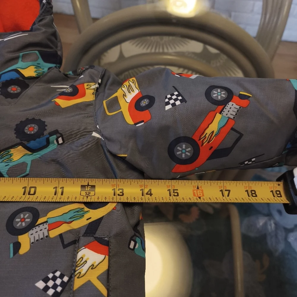 RARE The Children's Place Race Car Snow Pant Coat 3-Piece Set sz 12-18M Gray